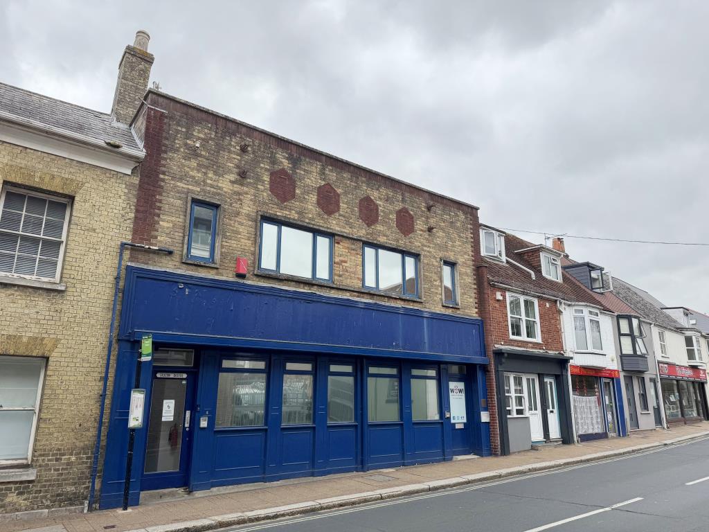 Lot: 70 - 6,500 SQ.FT TWO STOREY FREEHOLD TOWN CENTRE BUILDING ARRANGED AS OFFICES WITH SCOPE FOR CONVERSION - Street View